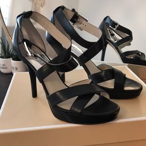 Michael Kors Straply Heel 7.5